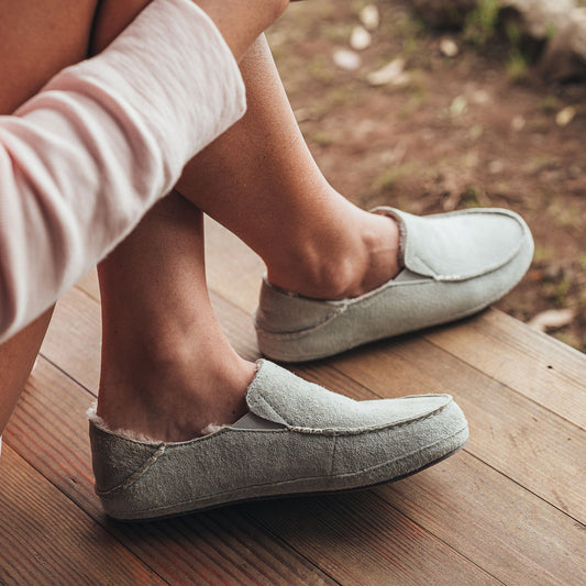 Pale Grey