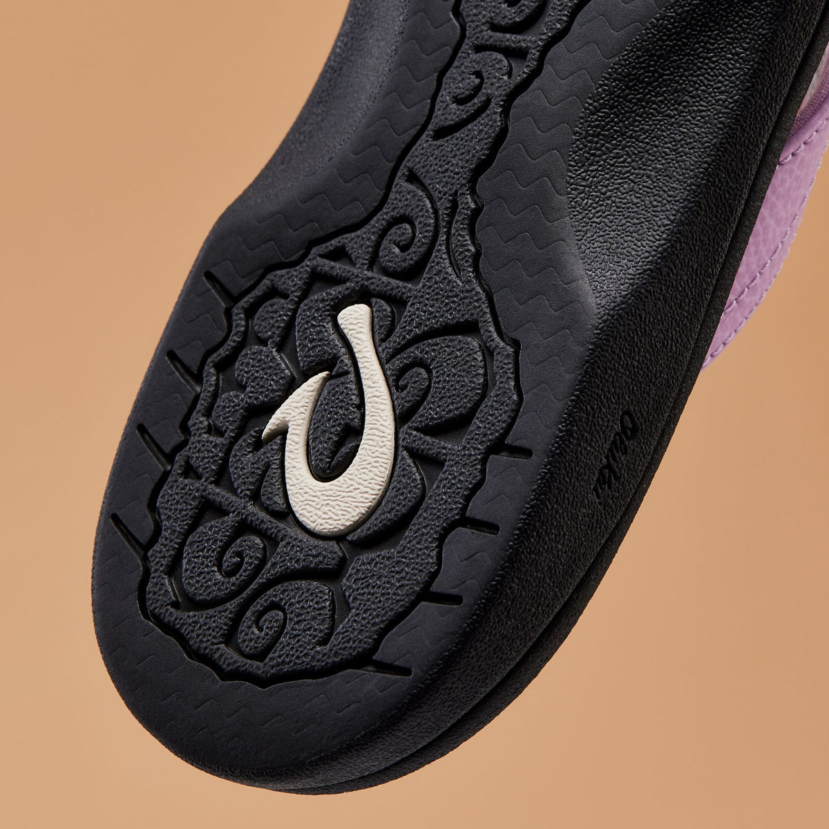 Paradise Pink / Lava Rock