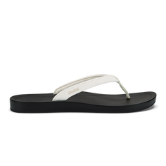 Bright White / Lava Rock