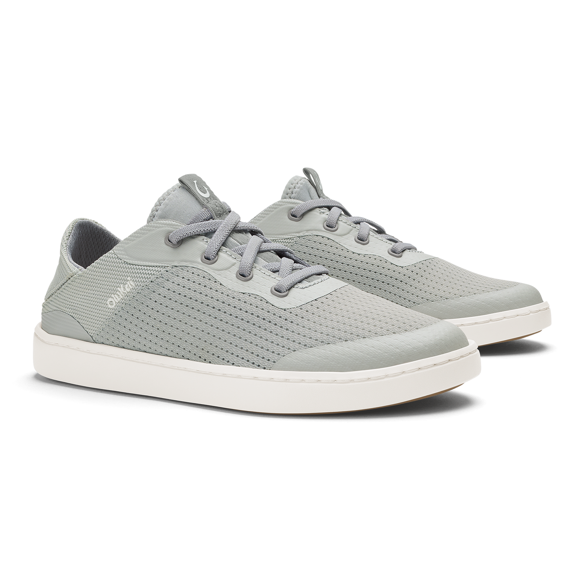 Cloud grey lace-up sneaker with perforated upper and white sole.